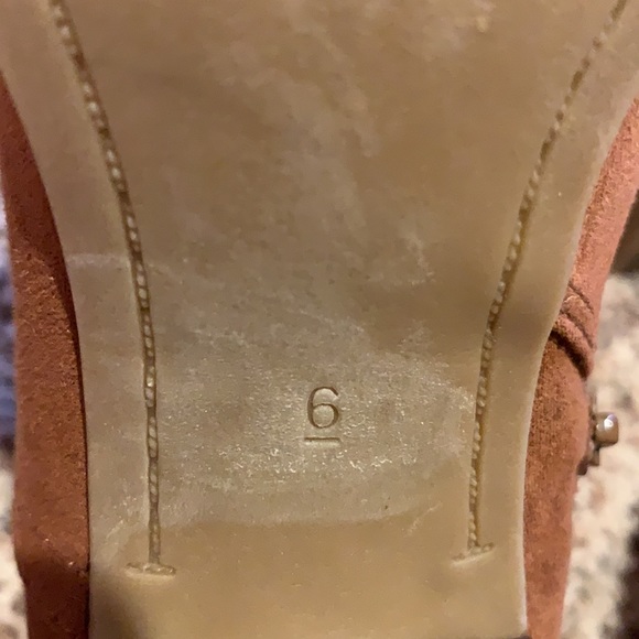 Booties - Picture 3 of 4